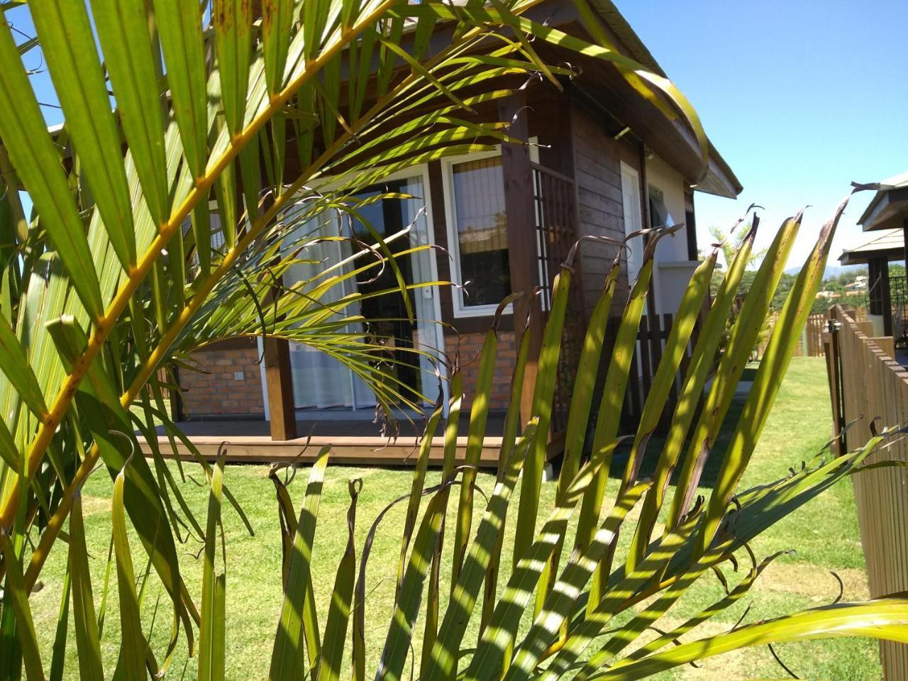 Villa Suhr Cabanas Praia do Rosa Luaran gambar