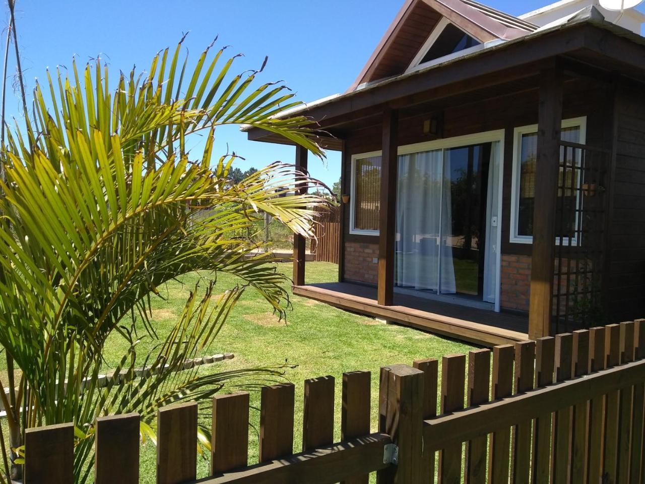 Villa Suhr Cabanas Praia do Rosa Luaran gambar